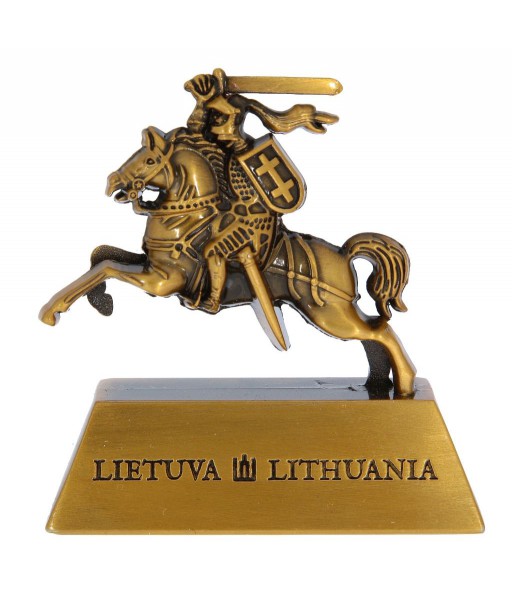 Aukso spalvos skulptūra Vytis